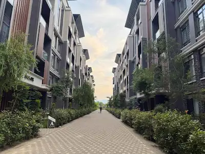 ZERAY ESİL'DE 1+1 TERAS DUBLEKS HAVUZLU SİTE'DE KİRALIK DAİRE