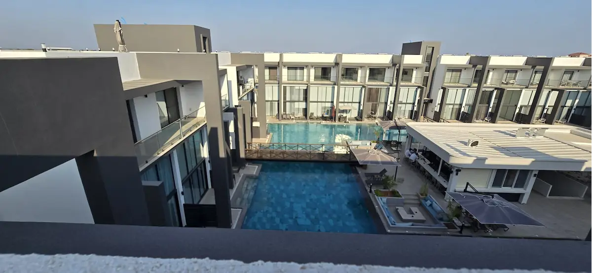 İSKELE LONG BEACH LA JOYA PROJESİNDE SATILIK 1+0 PENTHOUSE