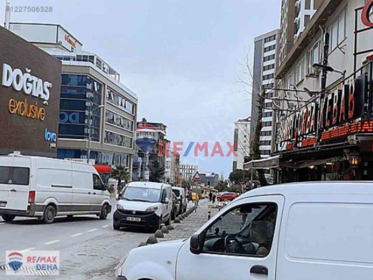 YAKACIK KASTELLI KIRALIK IMALATHANE DEPO