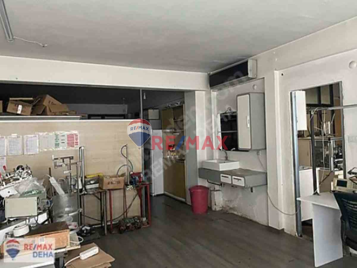 YAKACIK KASTELLI KIRALIK IMALATHANE DEPO