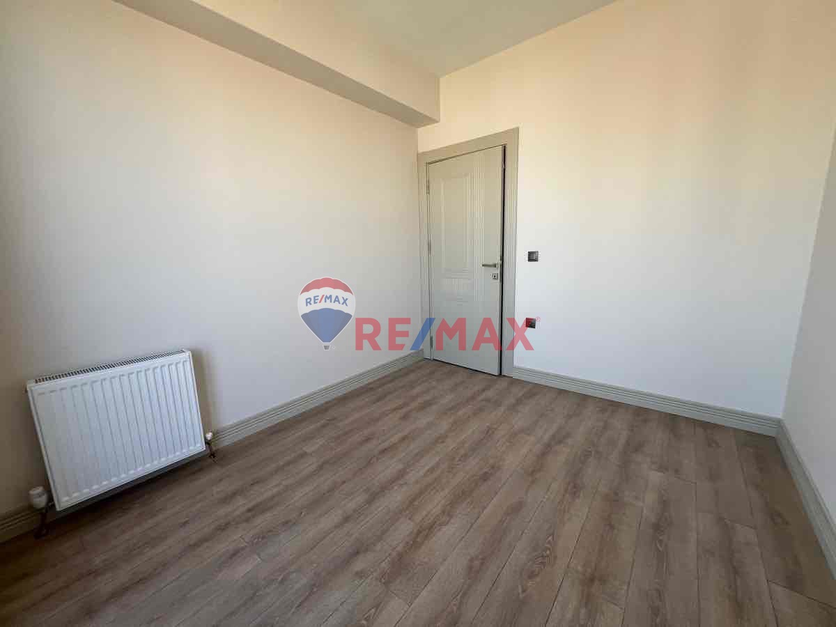 PENDIK AHMET YESEVIDE A PLUS SATILIK 2+1 DAIRE