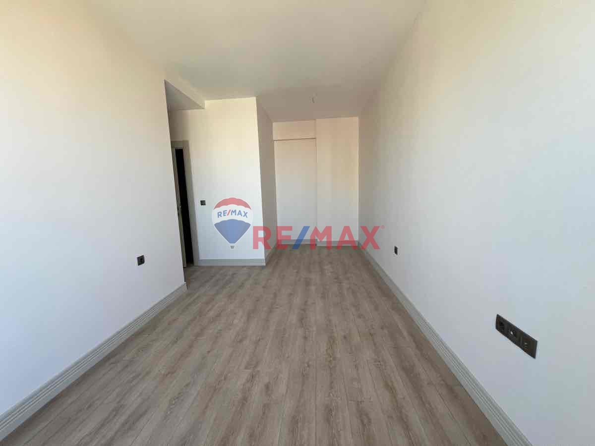 PENDIK AHMET YESEVIDE A PLUS SATILIK 2+1 DAIRE