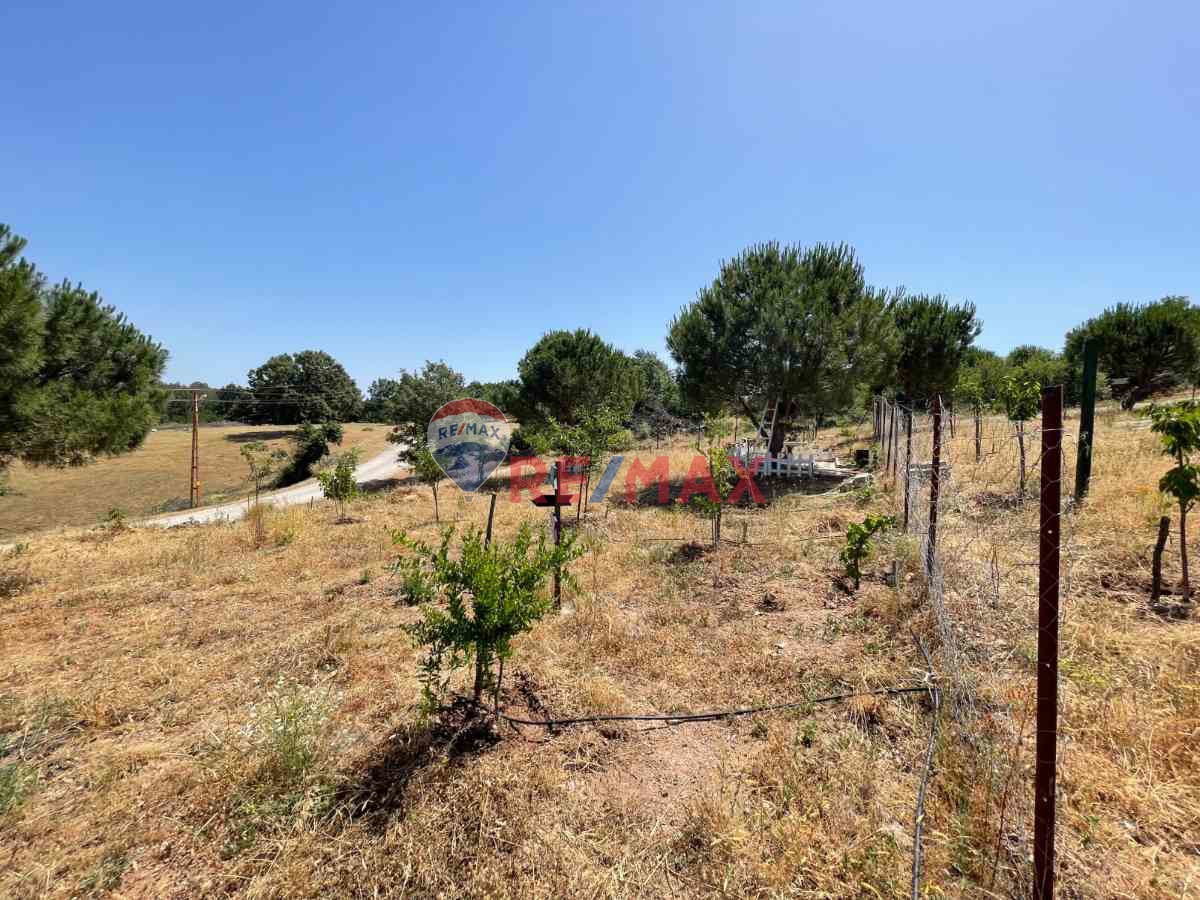 VILLA İMARLI TEL ÖRGÜLÜ YOLA CEPHELI KÖŞE PARSEL SATILIK ARSA