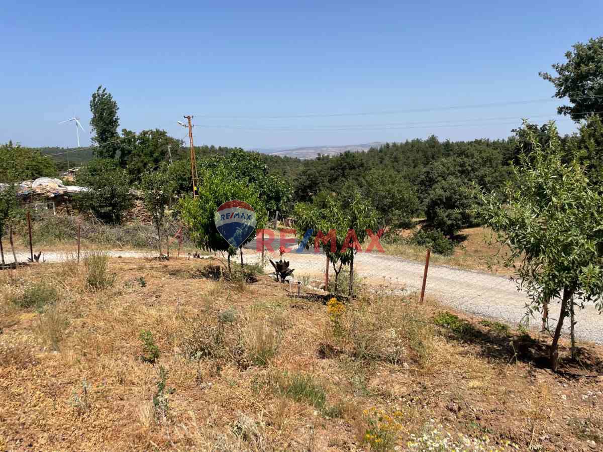 VILLA İMARLI TEL ÖRGÜLÜ YOLA CEPHELI KÖŞE PARSEL SATILIK ARSA