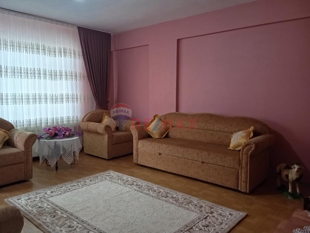 PENDİK ABDİ İPEKÇİ CAD. NE ÇOK YAKIN