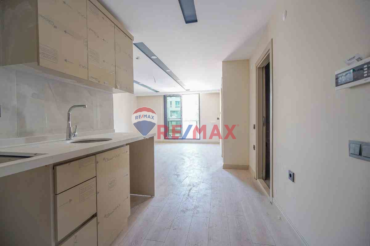 ANTALYA KIŞLA MAH. 57M2 SIFIR 1+1 KIRALIK OFIS