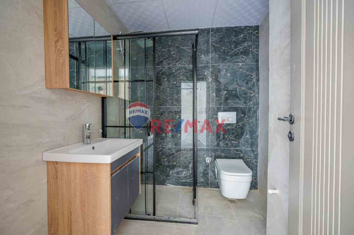 ANTALYA KIŞLA MAH. 57M2 SIFIR 1+1 KIRALIK OFIS