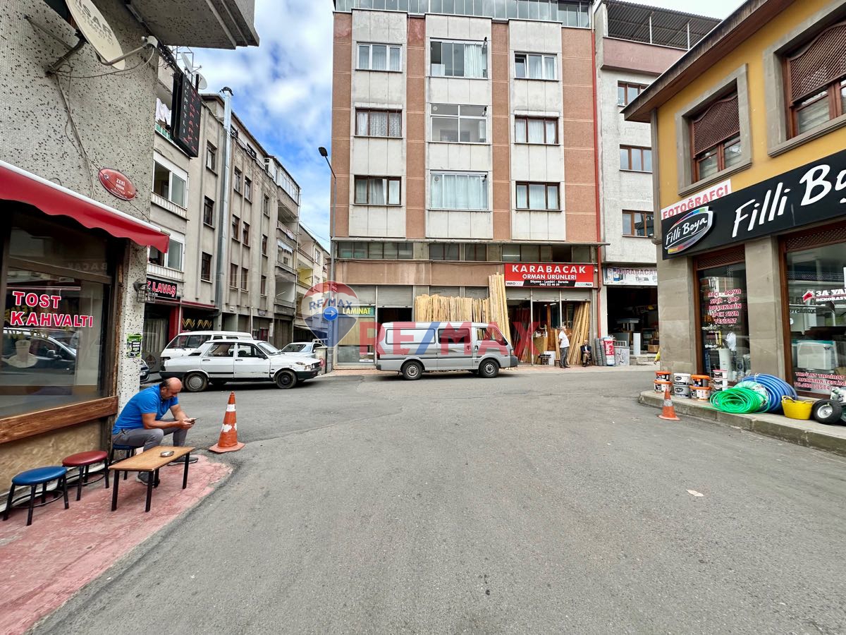 ORTAHİSAR BELEDİYE YANI 3+1 KİRALIK TEMİZ DAİRE !!!