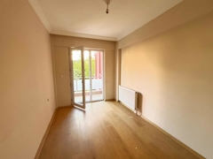 KARTEPE ATAEVLERDE 3+1 ARA KAT KIRALIK