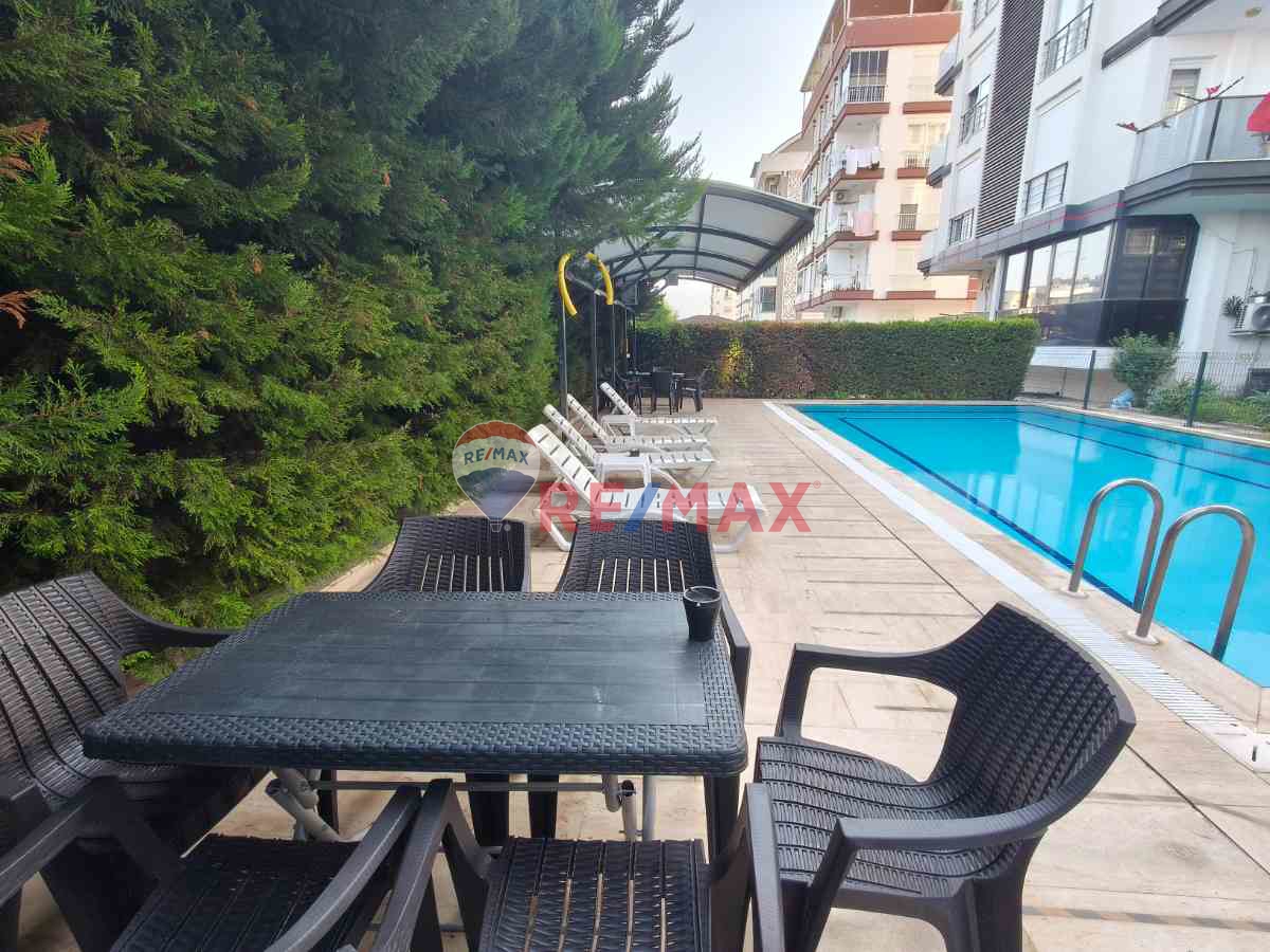 KONYAALTI HURMADA SİTE İÇİ EŞYALI TERS DUBLEKS DAİRE