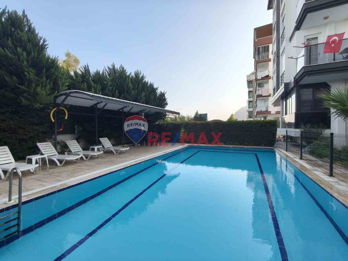 KONYAALTI HURMADA SİTE İÇİ EŞYALI TERS DUBLEKS DAİRE