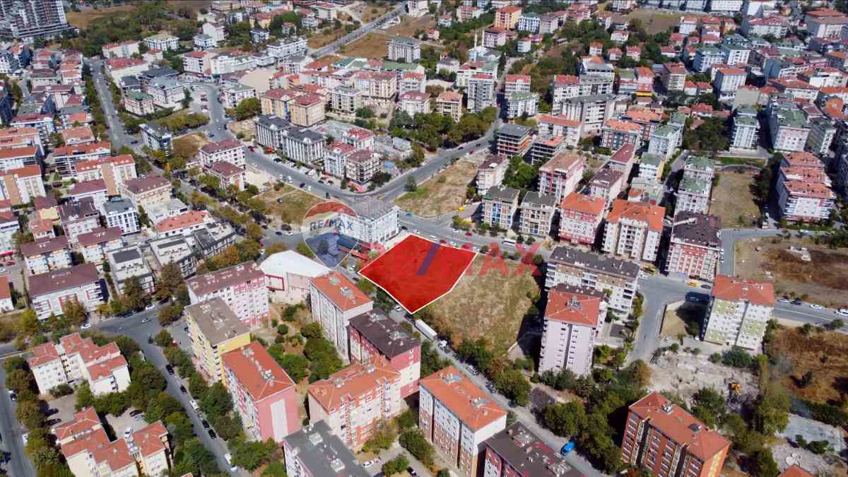 BEYLİKDÜZÜ, GÜRPINAR MERKEZ'DE KONUT+TİCARİ İMARLI KUPON ARSA