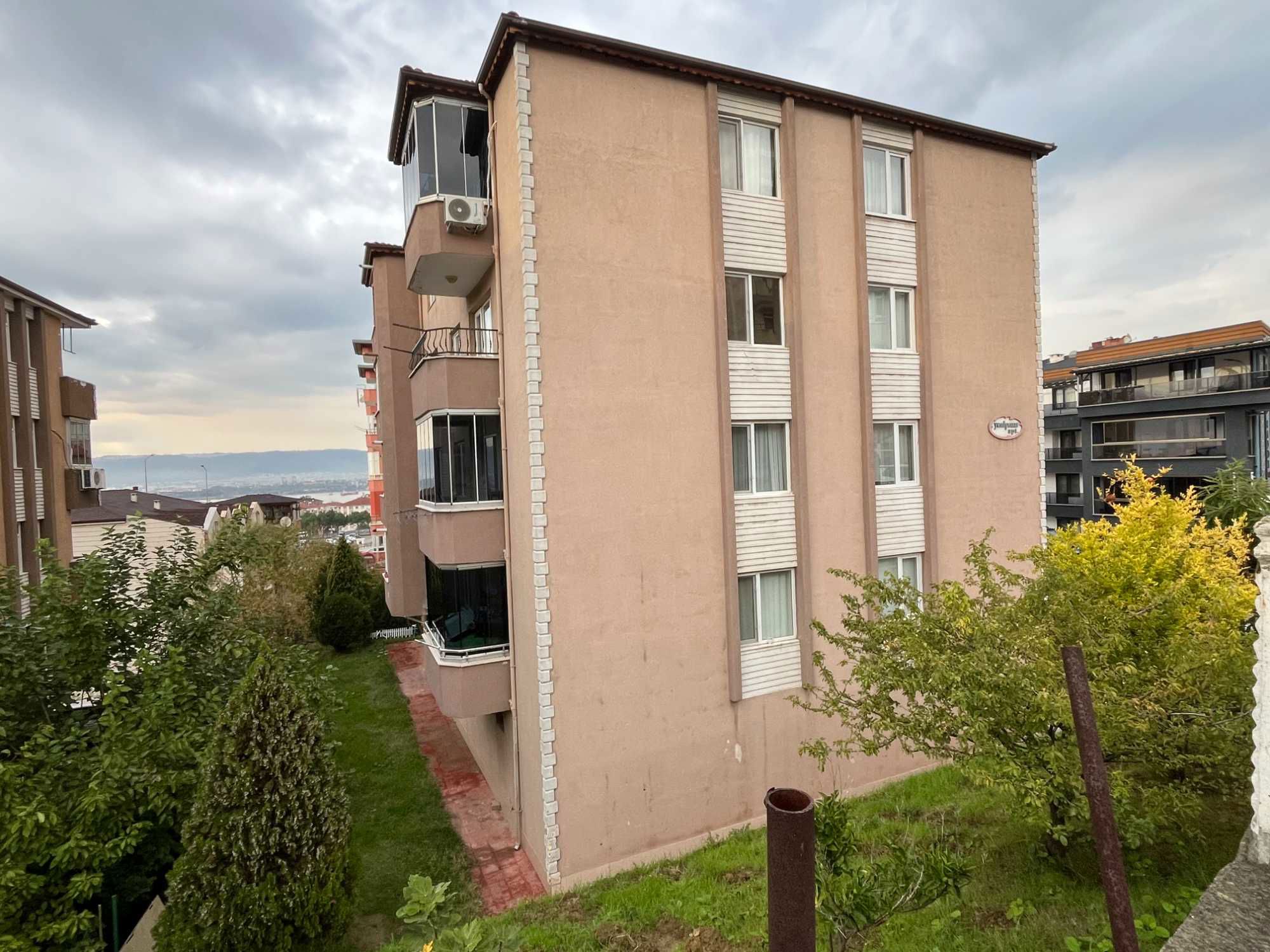 REMAXÇAKRA ÖMER ONAYCI'DAN TOPÇULAR MAH.SATILIK 3+1 ARAKAT DAIRE