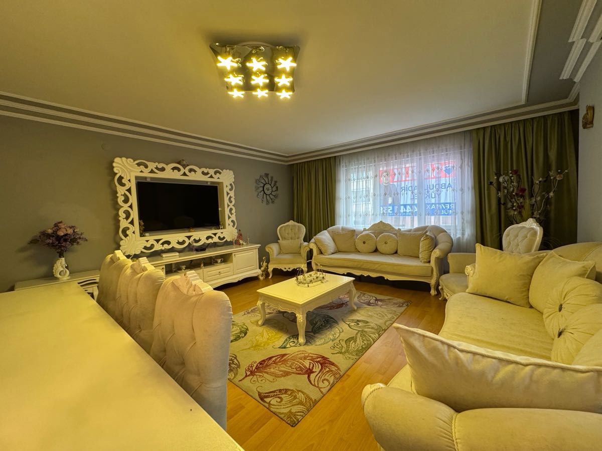 100. YIL BULVARINA CEPHE / SATILIK 3+1 DAİRE