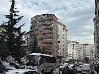 100. YIL BULVARINA CEPHE / SATILIK 3+1 DAİRE