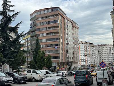 100. YIL BULVARINA CEPHE / SATILIK 3+1 DAİRE