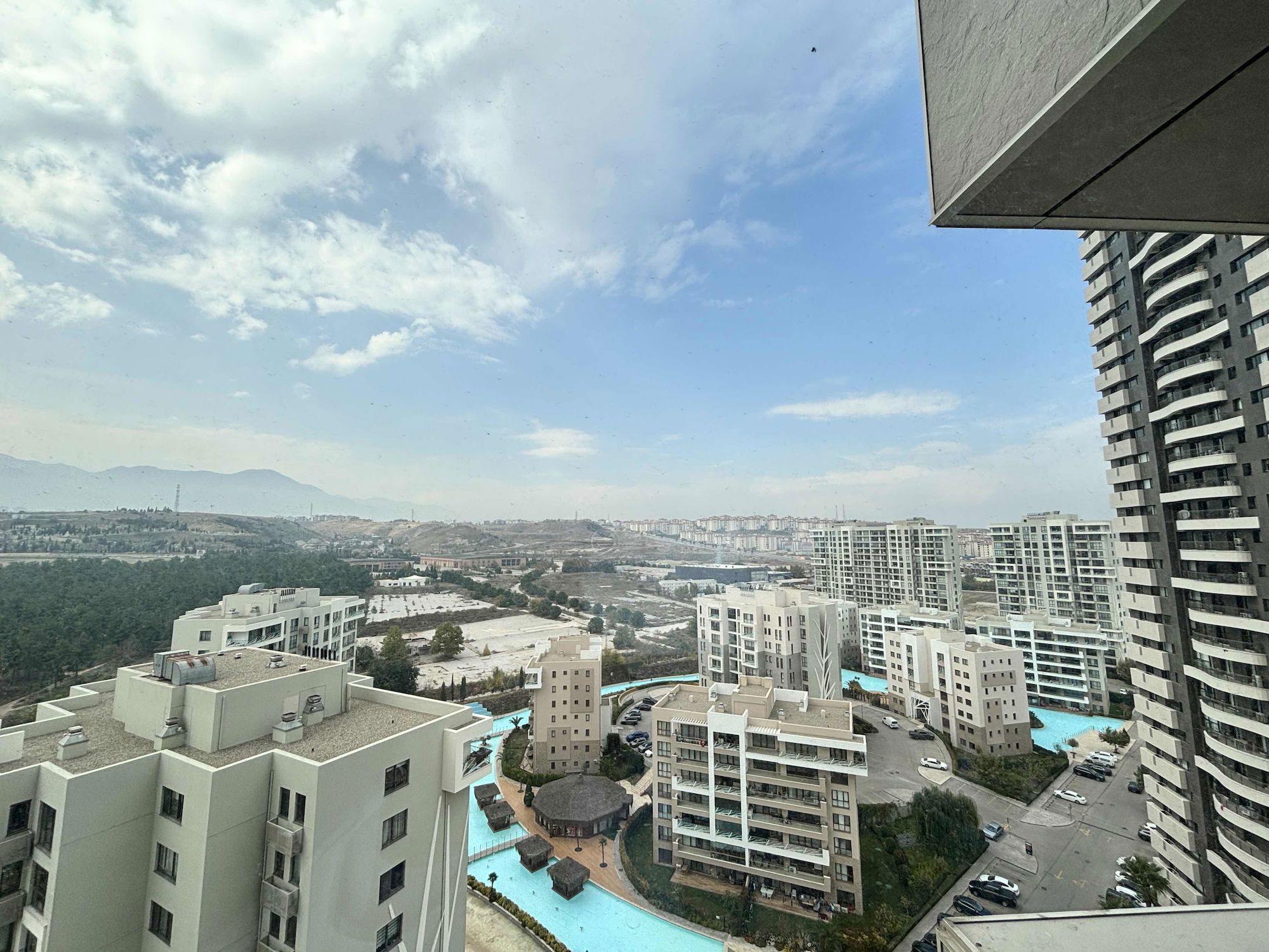 REMAX MODEL DEN SINPAŞ AQUA CITY F2 KULEDE 1+1 SATILIK DAIRE