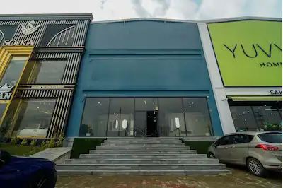 İNEGÖL YOLU ÜZERİNDE DEPOLU 4000 M2 KİRALIK FIRSAT BİNA