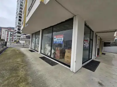 RE/MAX NADİR’DEN GEDİKKAYA’DA 2 KATLI 140 M² DEPO & DÜKKAN FIRSATI!