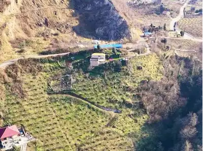 İNCESU MAHALLESİNDE İKİ YOLA CEPHELİ SATILIK 1211 M2 ARSA