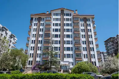ÇUKURAMBAR, MERKEZİ LOKASYON, ARA KAT, SATILIK 4+1 DAİRE
