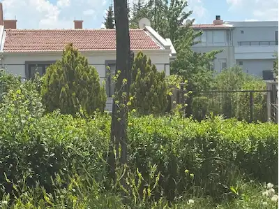 AHLATLIBEL MAHALLESİ’NDE SATILIK TEK KATLI MÜSTAKİL EV