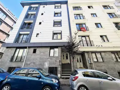 ŞIŞLI FERIKÖY'DE BOMONTI'YE YAKIN SATILIK 2+1 EŞYALI DAIRE