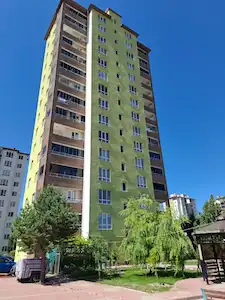 MELIKGAZI SAKARYA MAHALLESINDE SATILIK 3+1 DAIRE