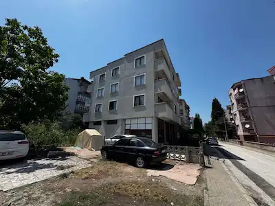 MİTHATPAŞA MAHALLESİ'NDE YATIRIMLIK KOMPLE BİNA!