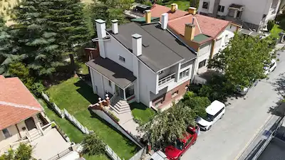 BEYSUKENT ULUIRMAK’TA 603 M² ARSA PAYLI HAVUZLU 5+2 MÜSTAKİL VİLLA