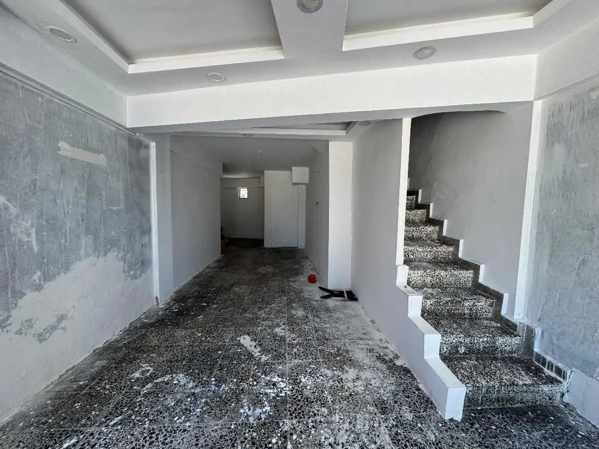 PIAZZA AVM YANI | CADDE ÜZERI | YÜKSEK TABELA DEĞERLI | 80M2