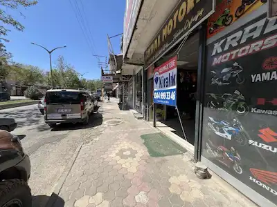 KAHRAMANMARAŞ DULKADİROĞLU’NDA KİRALIK TAPULU DÜKKAN/MAĞAZA | BOŞ, KLİMALI, 2015 YAPIM