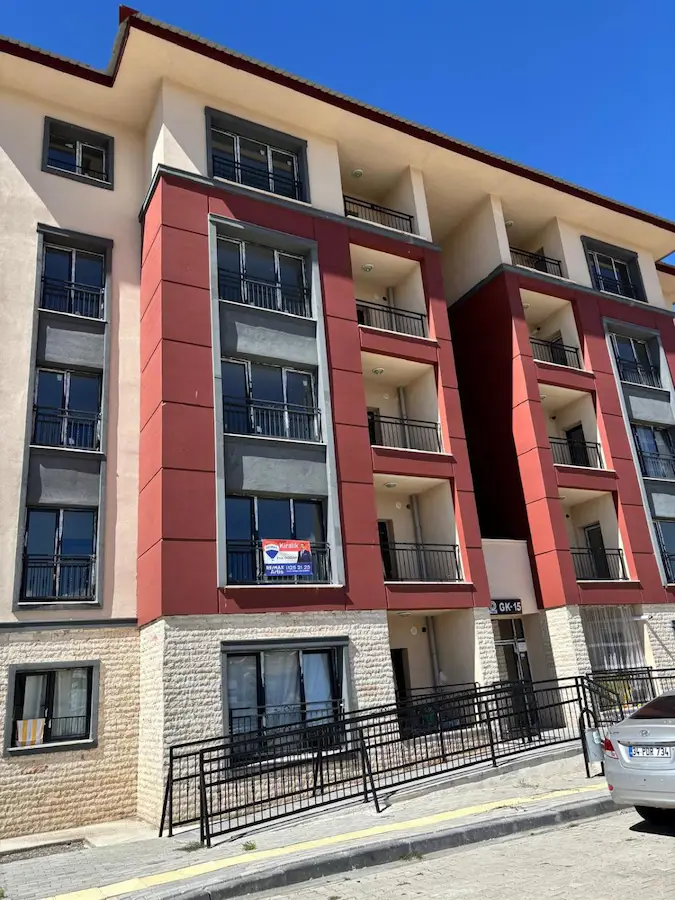 REMAX ARTIS'DEN HILALKENT TOKI'DE KIRALIK 2+1 DAIRE