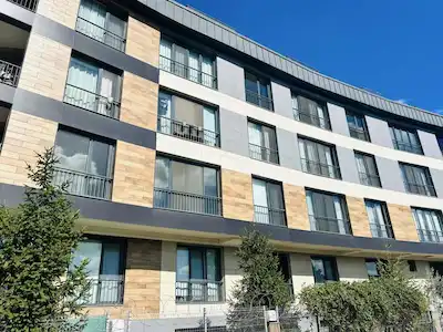 GÖKTÜRK MERKEZ PİNE HOME EŞYALI ÖNÜ AÇIK 1+1