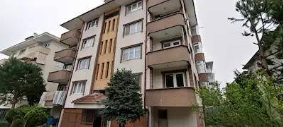REMAX VİRA ÜLKÜ ÇAKAR'DAN OZANLAR MAH.’DE 3+1 | 130 M² NET | 3. KAT | DAİRE