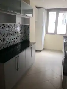 MALTEPE ÇINAR MAHALLESİNDE MİNİBÜSE YAKIN GENİŞ 2+1 KİRALIK DAİRE