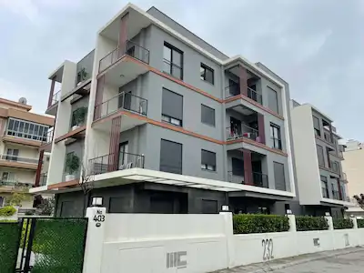 GAZİEMİR 232 SUITS' DE EŞYASIZ KİRALIK 1+1 DAİRE