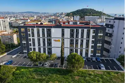 HFM ÇINAR PROJESİNDE YERDEN ISITMALI 1+1 57M² KİRALIK DAİRE