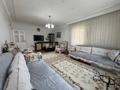 DEREBOYU CADDE ÜZERİ, KATTA, YAPILI 3+1 MASRAFSIZ SATILIK DAİRE