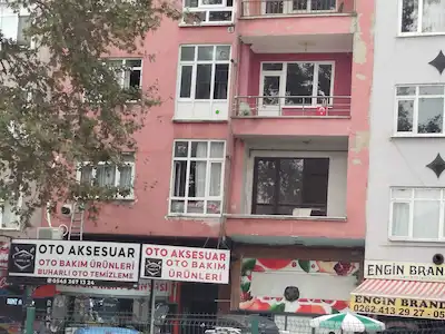 REMAX NATURAL'DAN GÖLCÜK DONANMA'DA SATILIK 3+1 DAİRE