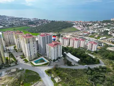 FLAMINGO SITESINDE DENIZ MANZARALI EŞYALI KIRALIK 2+1 DAIRE