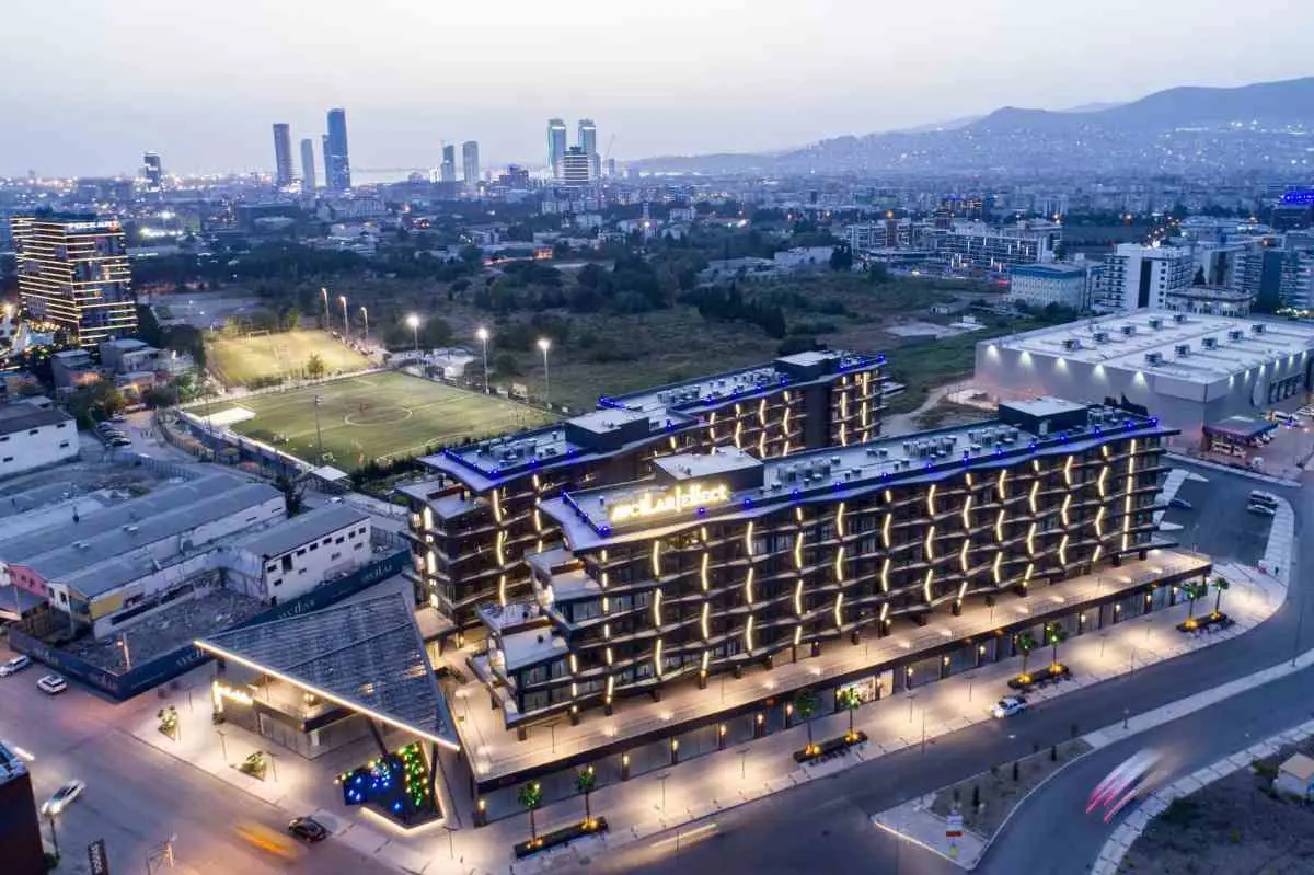 BORNOVA AVCILAR EFFECT EŞYALI 1+1 KİRALIK DAİRE