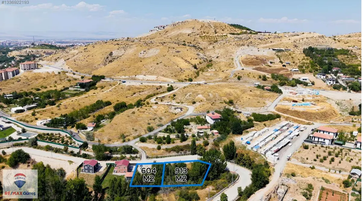 HIROĞLU MAHALLESİNDE SATILIK 1.517 M2 ARSA