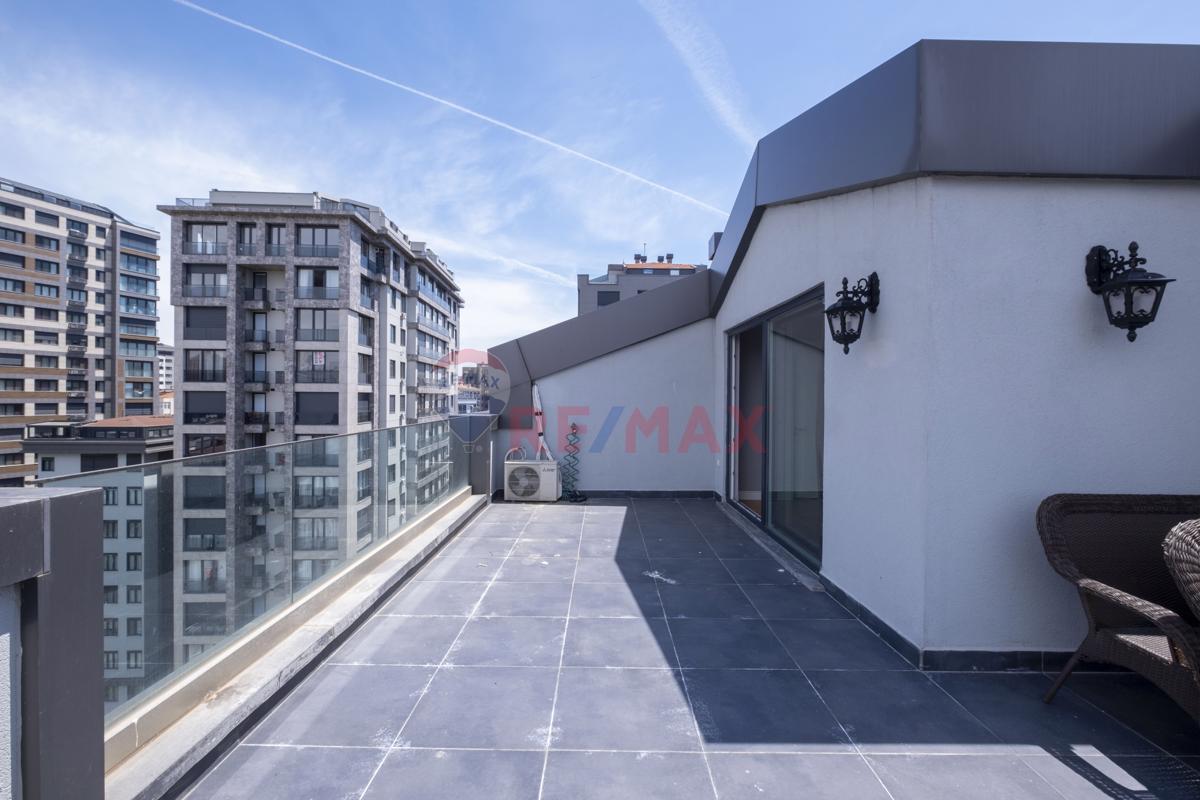 GRENA SUADIYE SITESI SATILIK 5+1 ÇATI DUBLEKSI DAIRE 