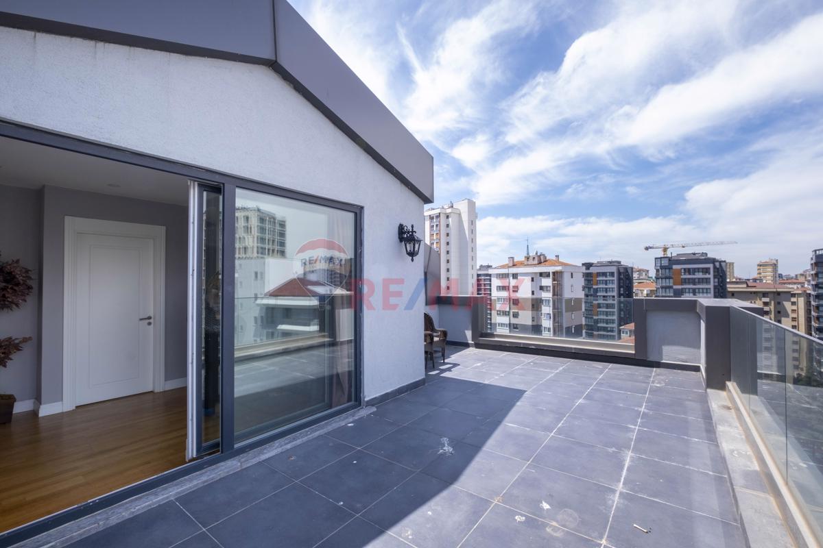 GRENA SUADIYE SITESI SATILIK 5+1 ÇATI DUBLEKSI DAIRE 