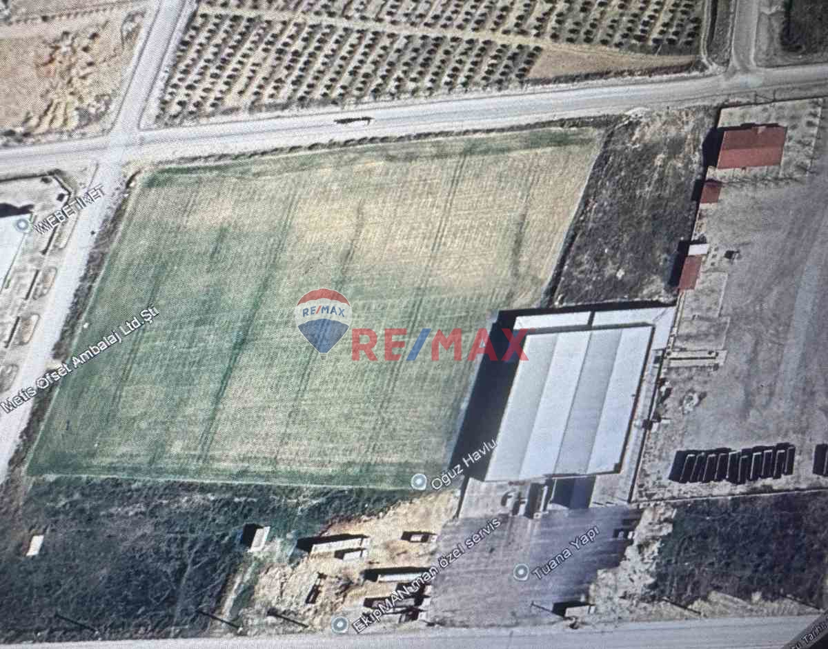 REMAX MODEL DENIZLI'DEN BOZDURUN' DA 8952M2 SANAYI ARSASI