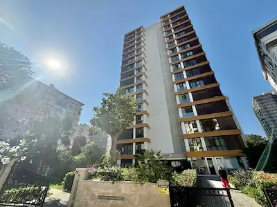 KOZYATAĞI DENİZ MANZARALI YÜKSEK KAT 3+1
