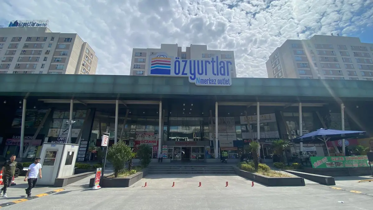 N MERKEZ OUTLET AVM’DE KİRALIK OFİS / MAĞAZA / DÜKKAN
