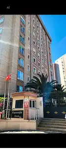 MERDİVENKÖY'ÜN PRESTİJLİ SİTESİ KAPICIOĞLU KONAĞI'NDA HAVUZLU SİTEDE 3+1 SATILIK  DAİRE