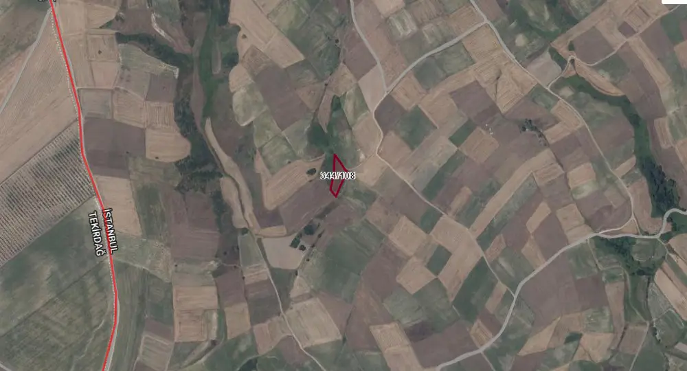 SİLİVRİ DEĞİRMEN KÖYDE TEK TAPULU SATILIK 2.249 M2 SATILIK TARLA